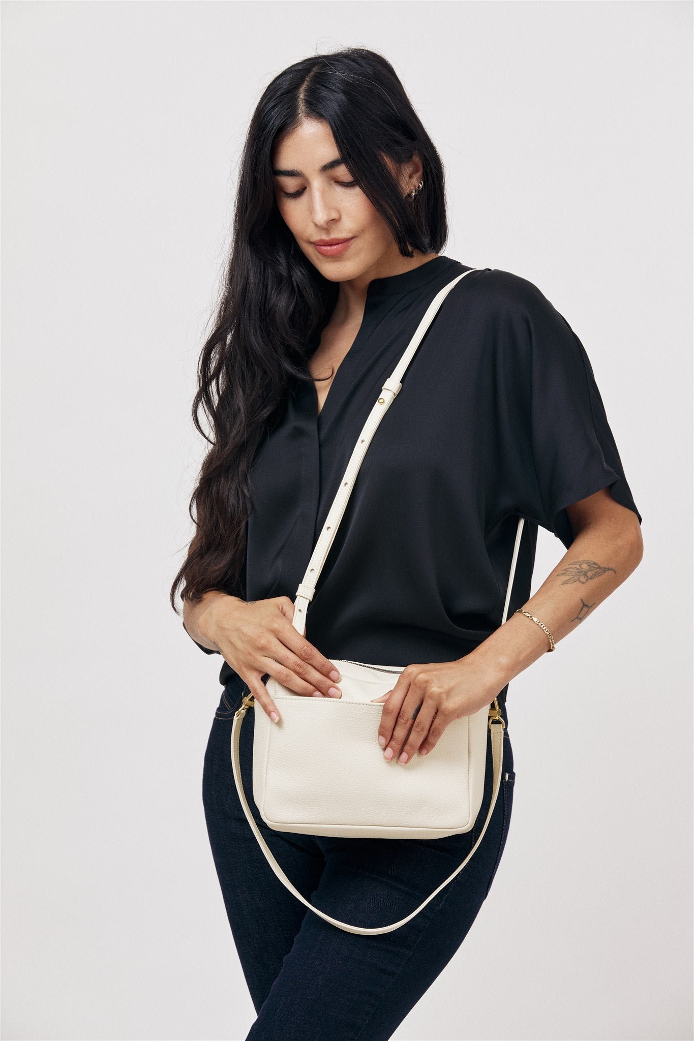 Rome Crossbody - Image 2